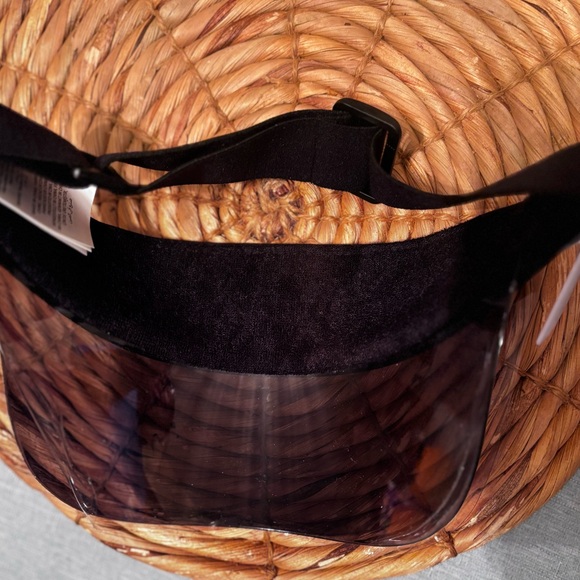 Alo Yoga Airlift Solar Visor Black One Size - Picture 4 of 9